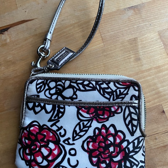 Coach Wristlet - Picture 2 of 3